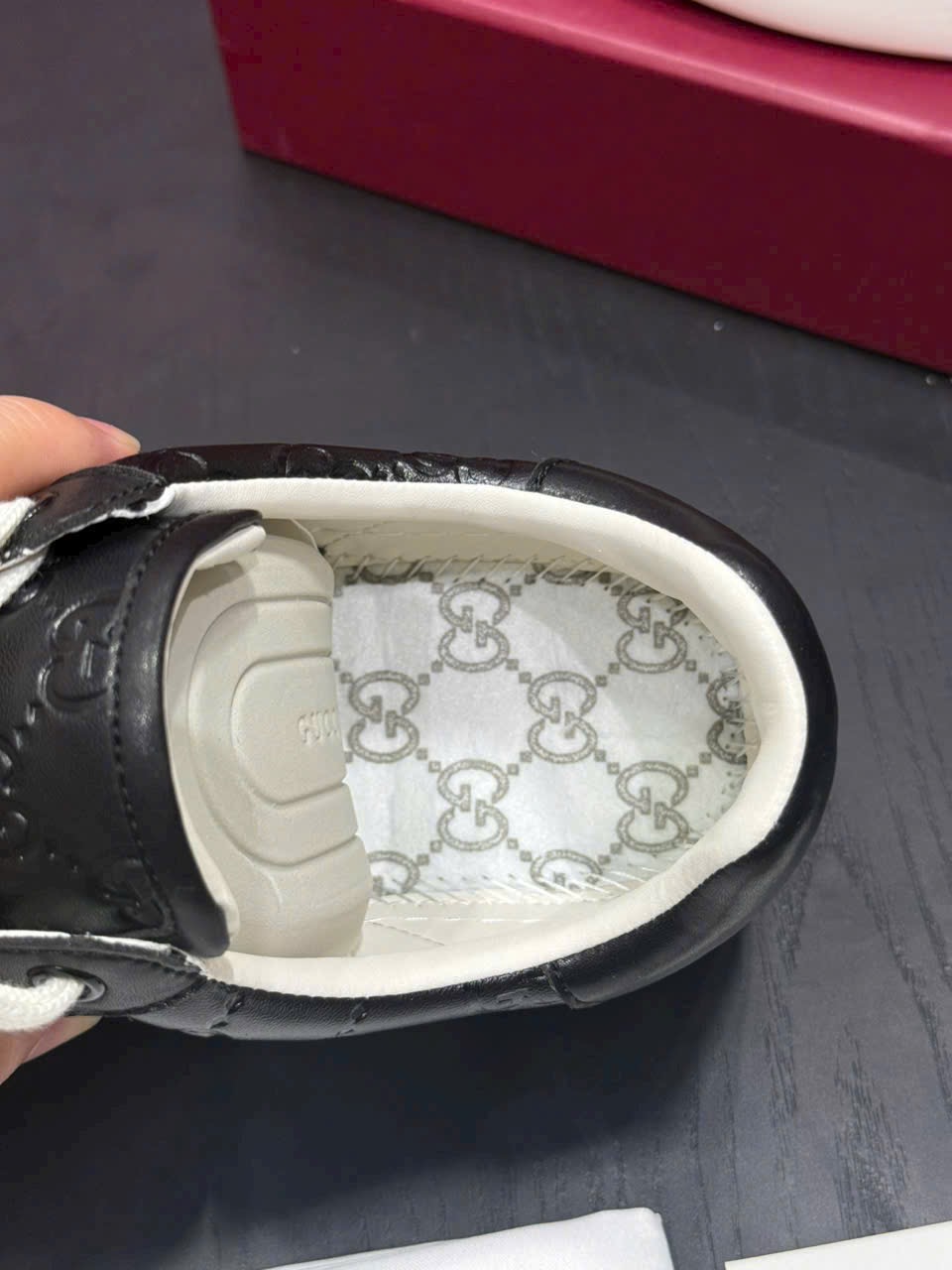 Gucci Ace ‘Black Logo’ - Ảnh 5